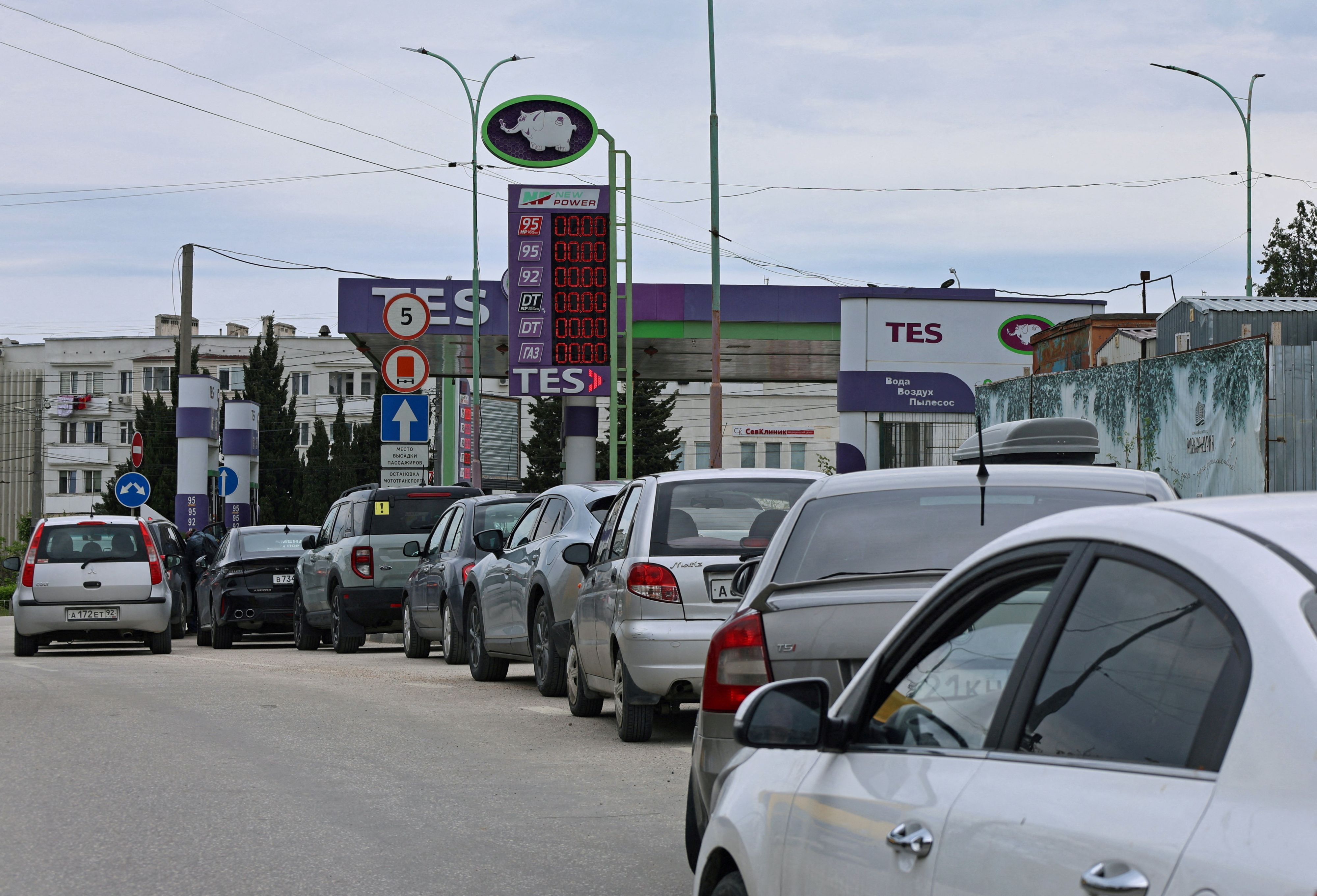 Rusko vyhlásilo na anektovanom Kryme mimoriadnu situáciu