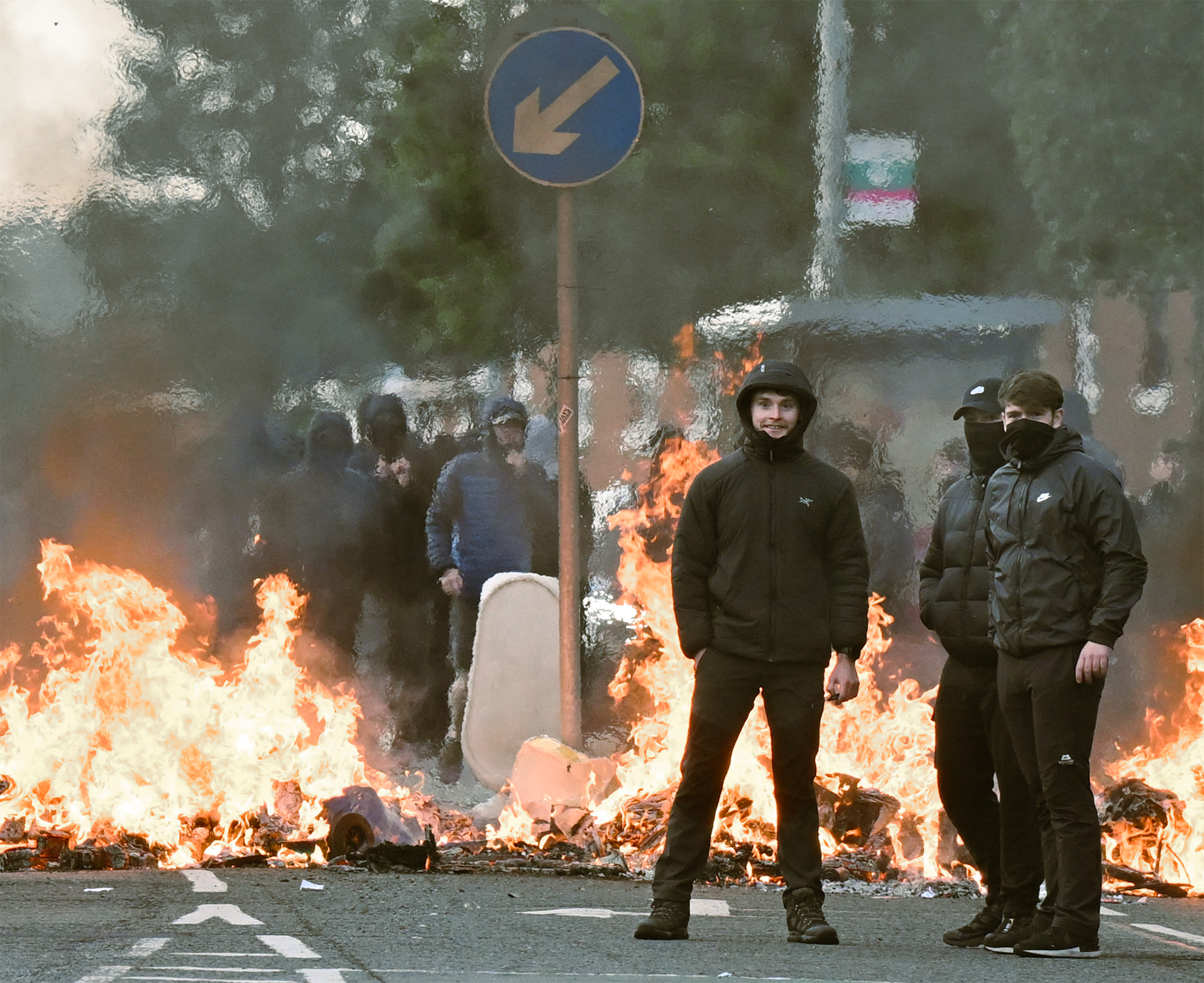 UK Government Wants Social Media Restrictions After Belfast Protests