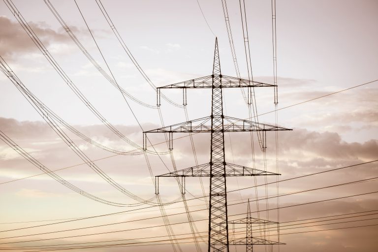 Elektrina.