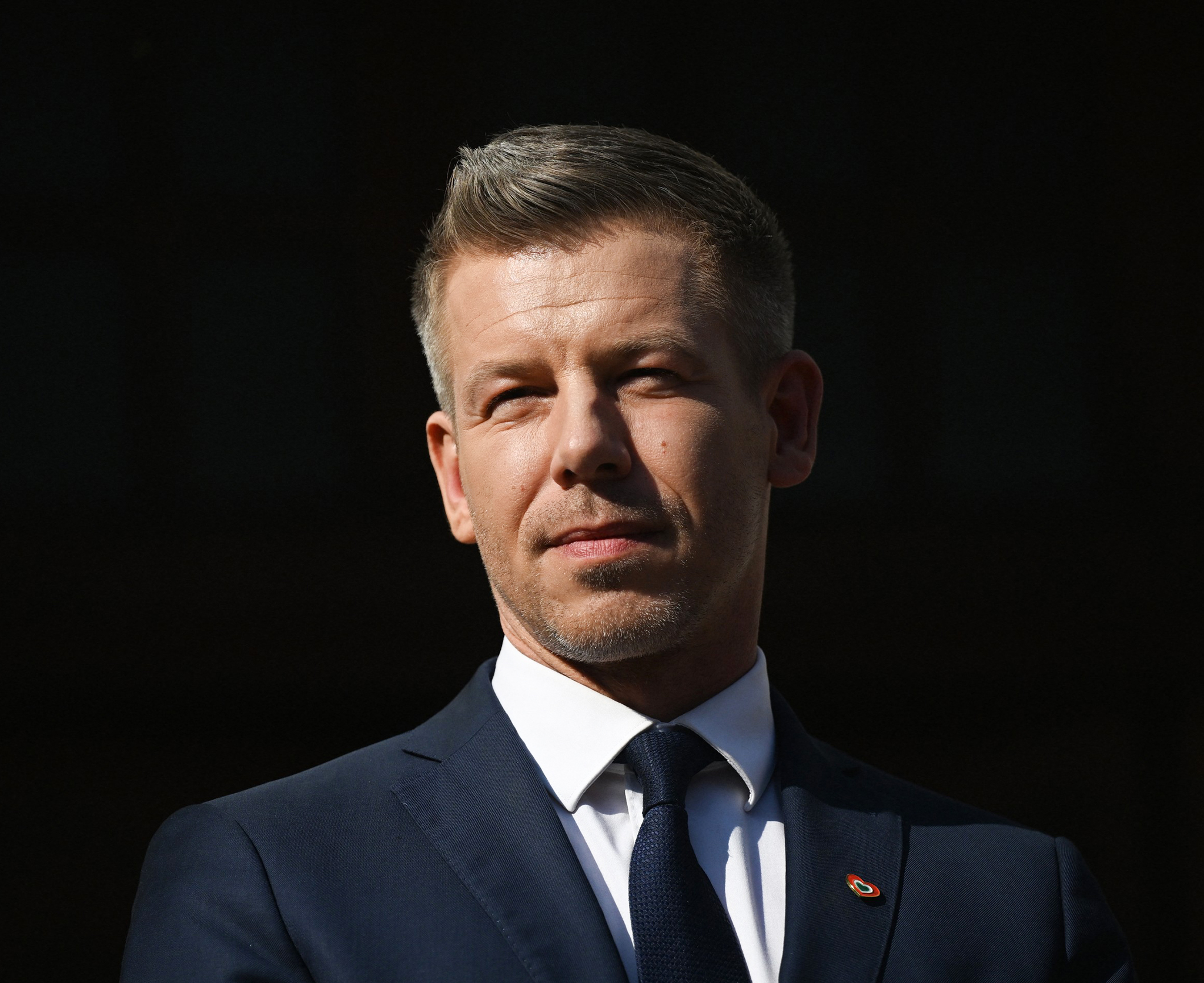 Maďarský premiér pohrozil prezidentovi. Ak neodstúpi, odvolajú ho