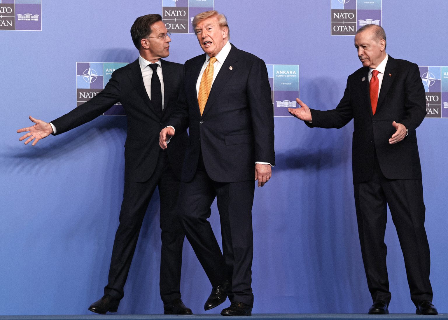 Mark Rutte, Donald Trump a Recep Tayyip Erdogan.