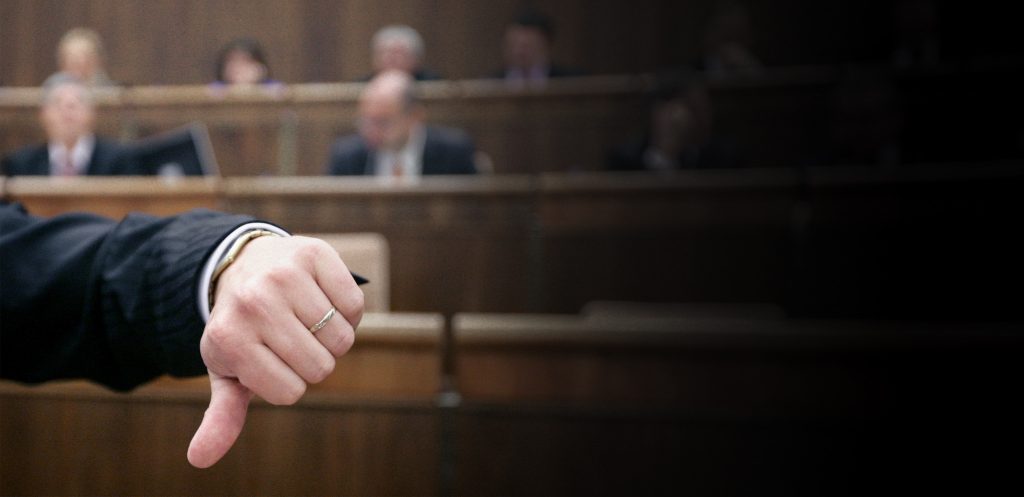 Ovplyvňovanie politikov je v sivej zóne