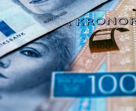 Swedish 100-krona banknotes.