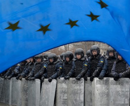 Ukrajinské tajné operácie ovplyvňujú ambície v EÚ.
