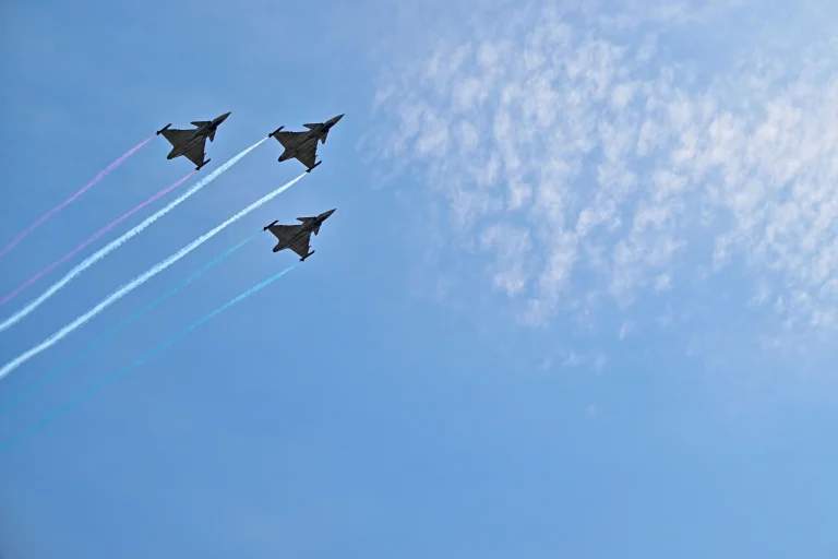 Prelet maďarských stíhačiek Saab JAS-39 Gripen.