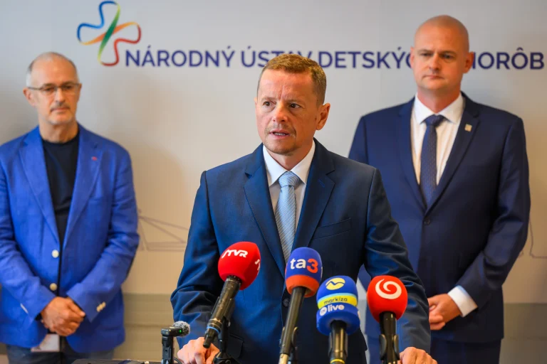 Jozef Babala, Peter Bartoň a Alexander Mayer.