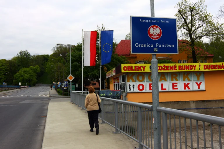 Polish-Czech border crossing over the Olza River.