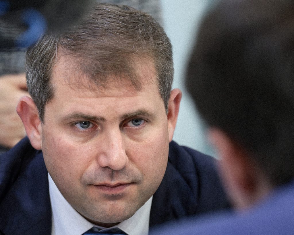The leader of Moldova's Victory political bloc, Ilan Sor, gives an interview to the TASS news agency on Day 2 of the 28th St Petersburg International Economic Forum (SPIEF) at the Expoforum Convention and Exhibition Centre. Photo: Vladimir Smirnov/Zuma Press/Profimedia