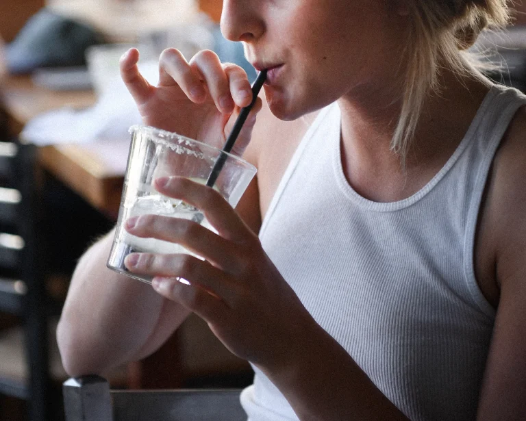 Paper straws containing potentially harmful chemicals.