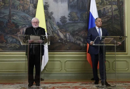 Sergey Lavrov and Archbishop Paul Richard Gallagher.