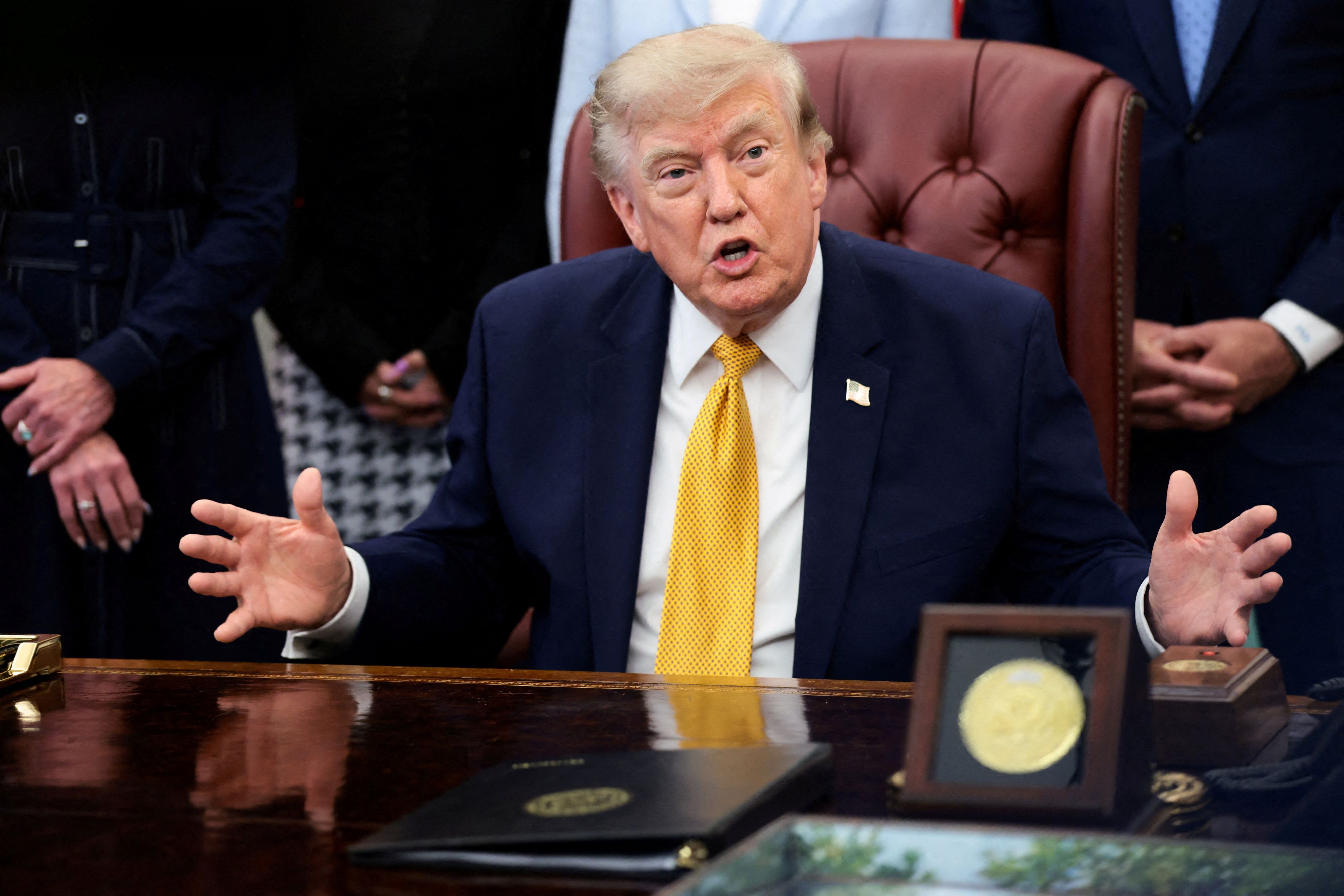 US Plans Ban on Chinese Data Center Components