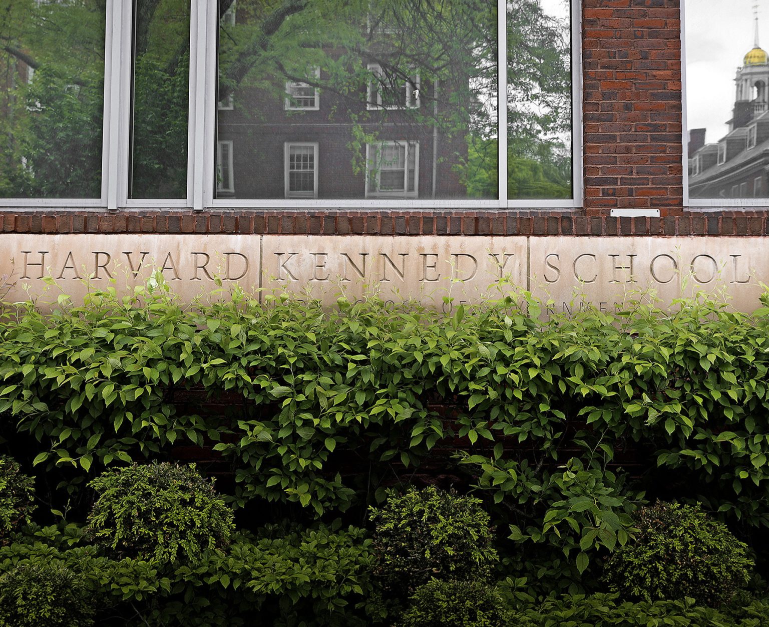 Pohľad na Harvard Kennedy School.