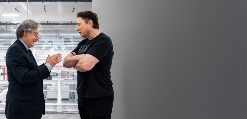 X Turns the Transparency Tables on Brussels