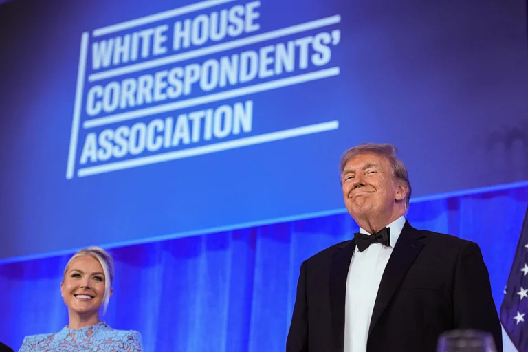 Donald Trump criticizes press freedom.